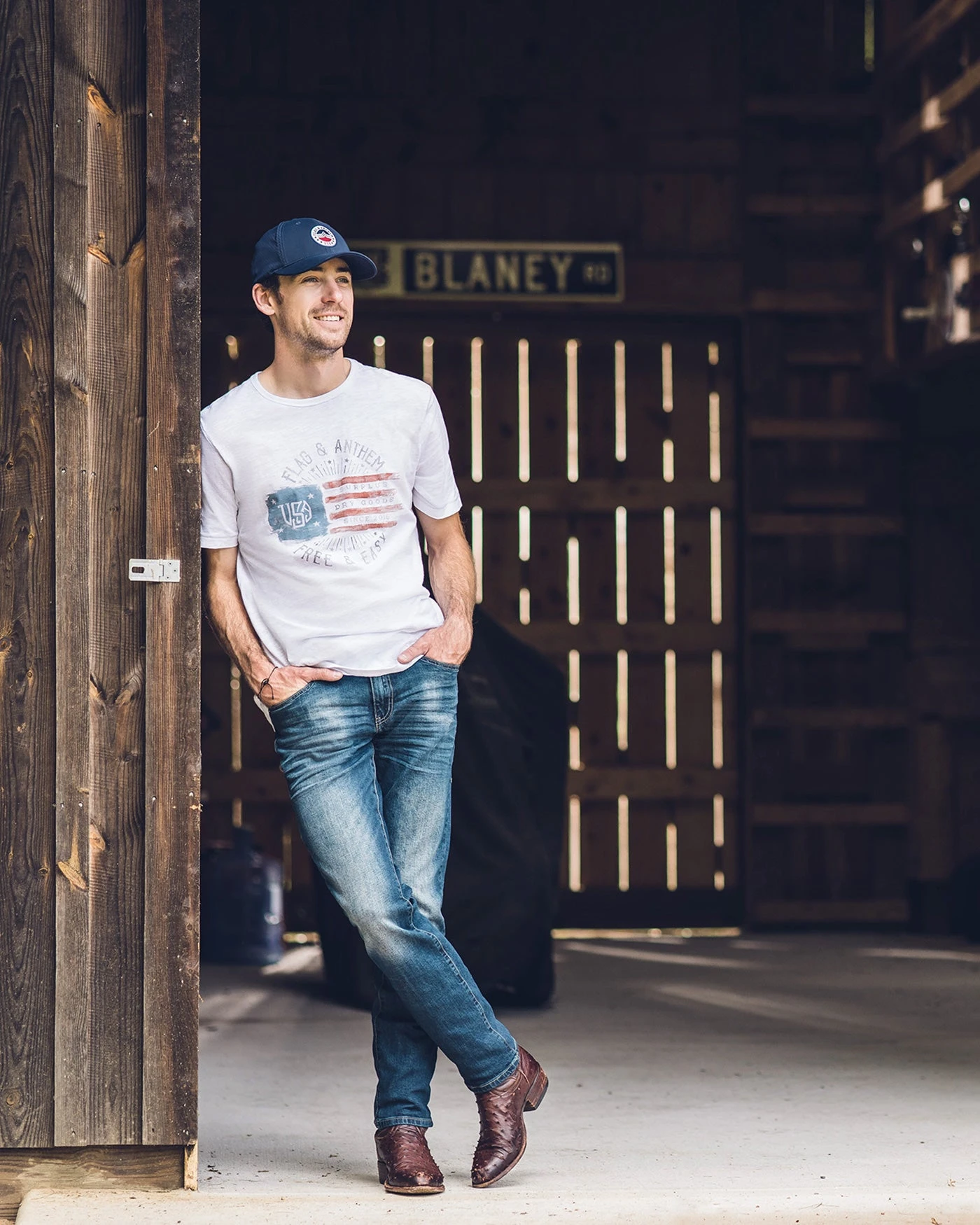 FREE & EASY FLAG SLUB TEE (FINAL SALE) 2 FREE & EASY FLAG SLUB TEE (FINAL SALE) - Image 2