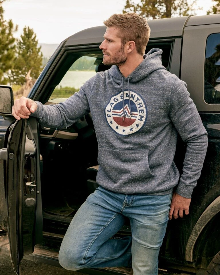 Cheap Shirts Store 45 Cheap Shirts Store -Cheap Shirts Store 31 Flag Anthem BigBear FW23 2465 768x960 1